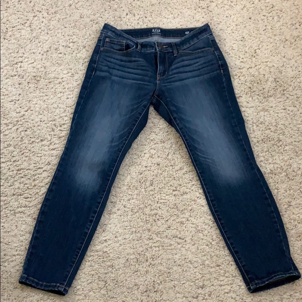 Dark blue skinny ankle jeans 👖